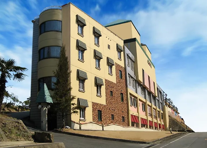 Hotel.Com (Adults Only)